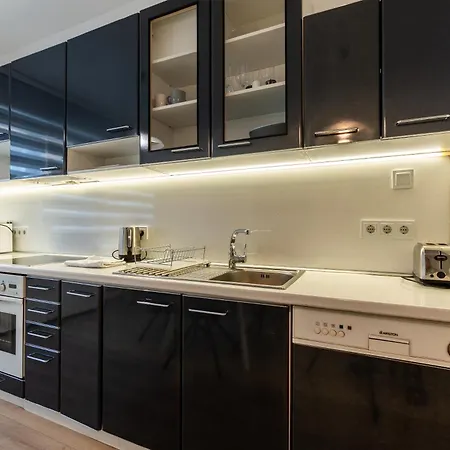 Finest 3br Downtown סופיה