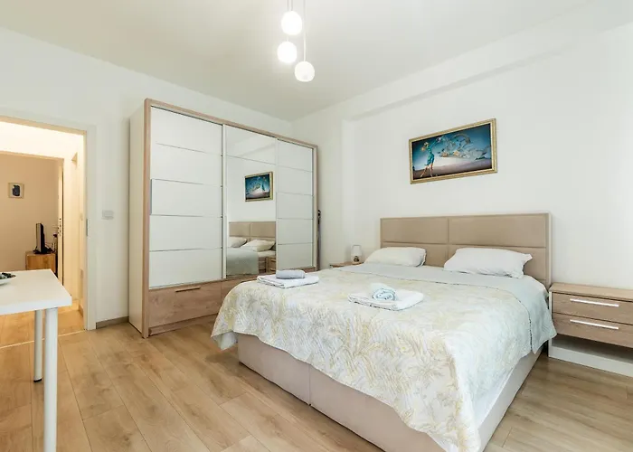 Apartment Finest 3br Downtown